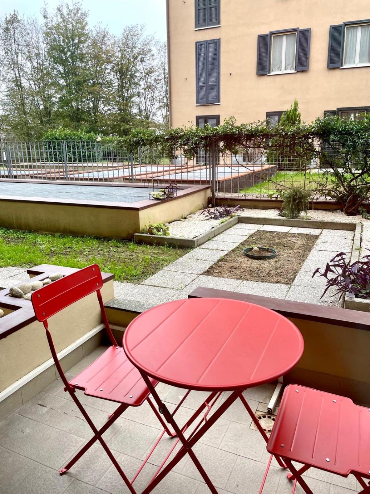33 Borgo Ticino Lux Free Parking & Private Garden Appartement Pavia Buitenkant foto